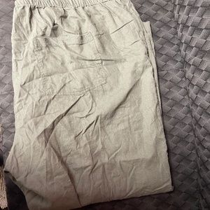 Ellos Size 32 pants olive green